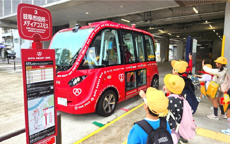 自動運転バスGIFU HEART BUS