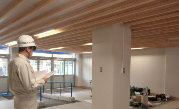 義務教育学校改修工事の様子