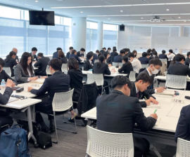 市庁舎での研修写真